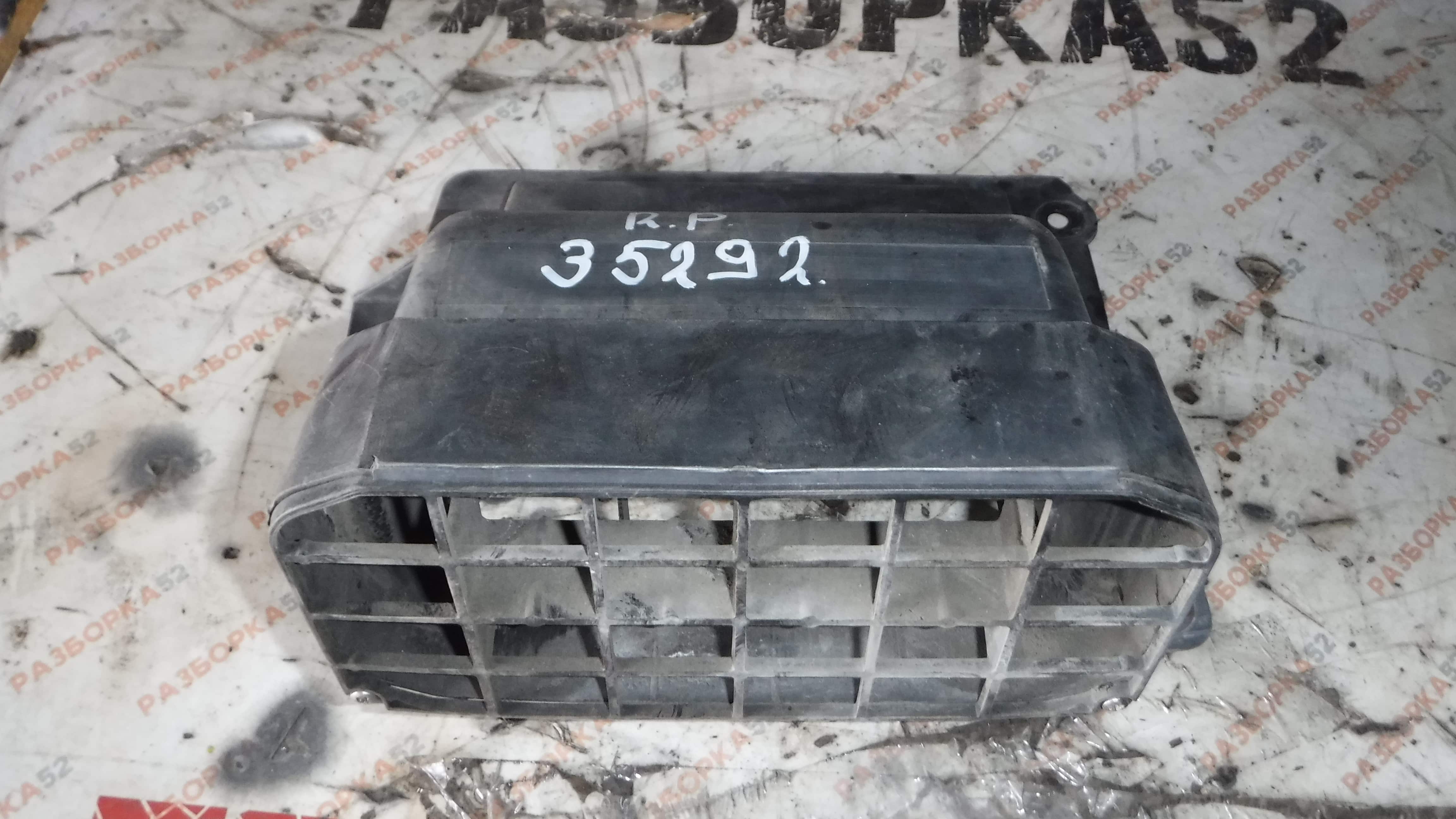 Корпус салонного фильтра 7421030933-01 7421030394-01 Рено премиум Renault Premium DCI320 2005